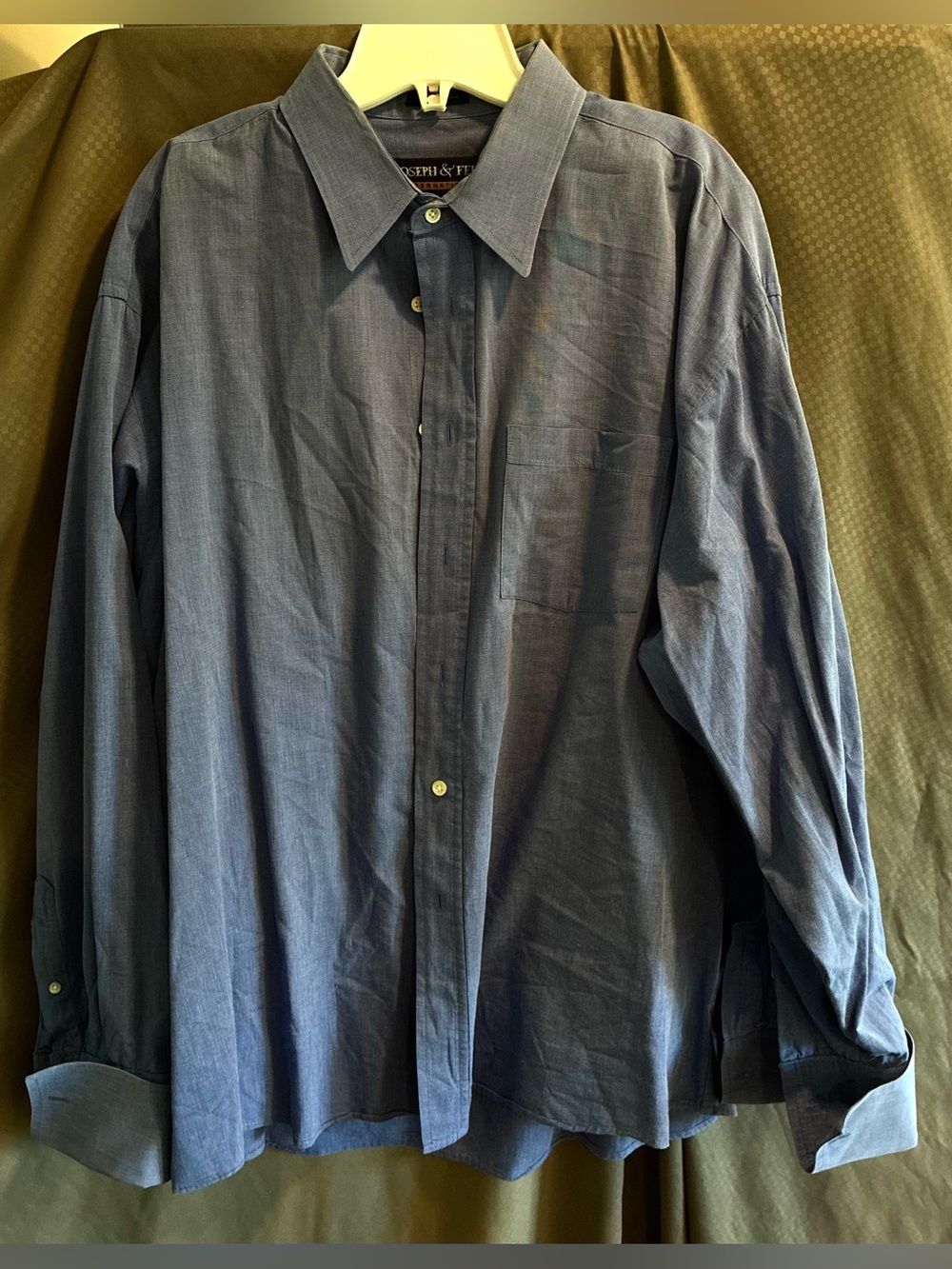 Joseph & Feiss Int’l Men’s Navy Blue Button Down Long Sleeve Dress Shirt; 17.5”